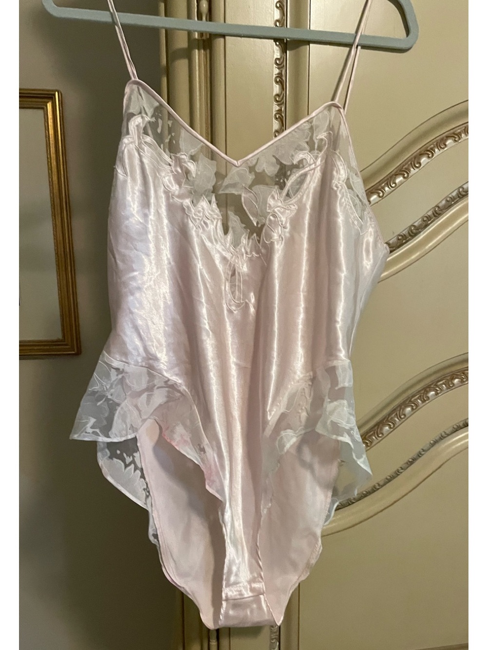 VTG Natori at Neiman Marcus Silky Pink Lace Trim Satin and sheer chiffon Teddy L